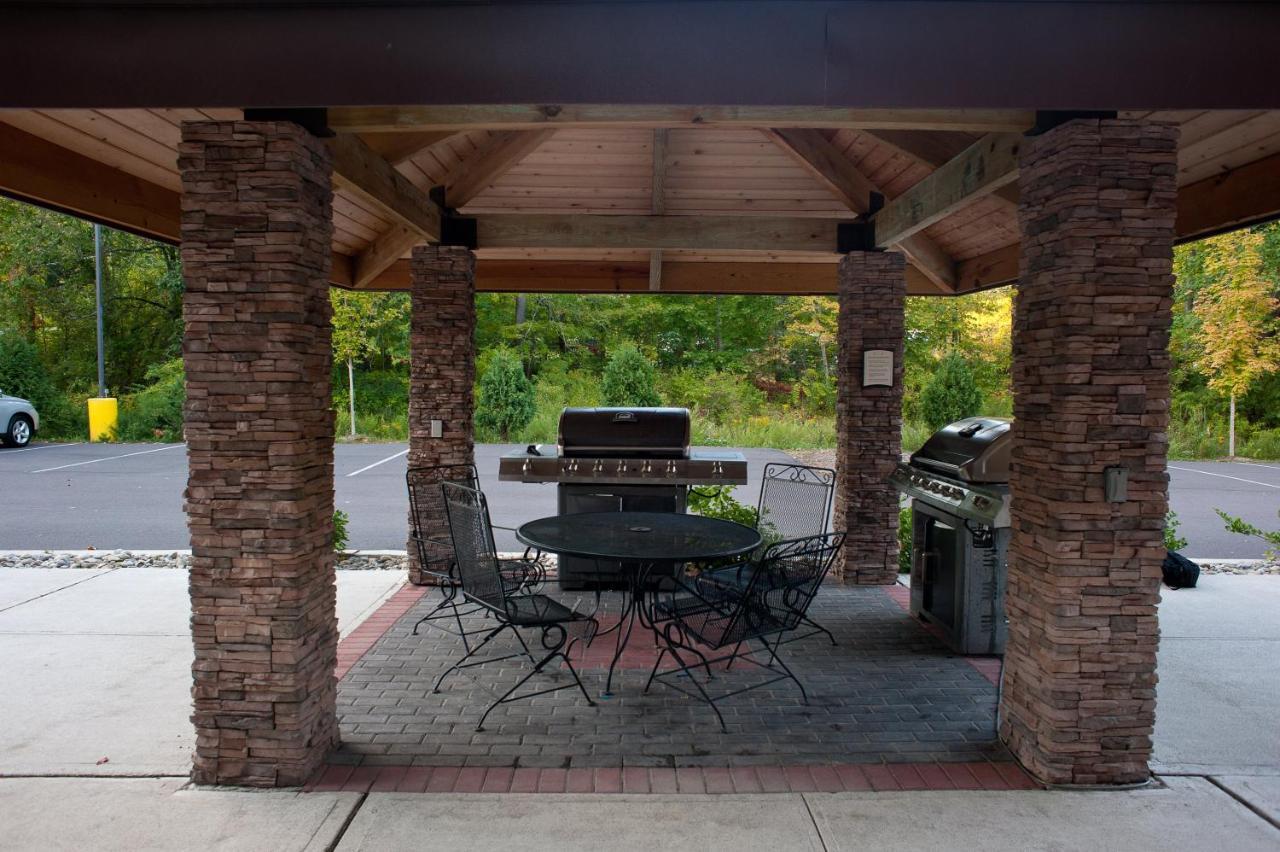 Staybridge Suites East Stroudsburg - Poconos By Ihg Εξωτερικό φωτογραφία